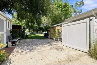 3426 Riverview Drive, Tampa, FL 33604 - Photo 30