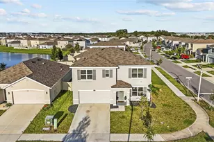 8210 Dolphin Blf Blvd, Wesley Chapel, FL 33545 - Photo 4