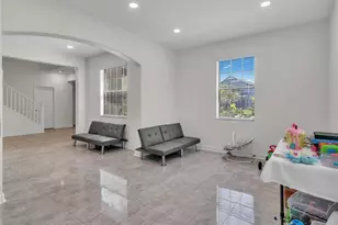 5063 Ivory Stone Dr, Wimauma, FL 33598 - Photo 10