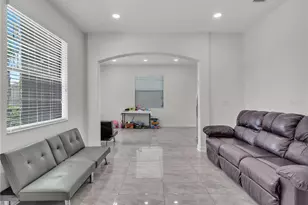 5063 Ivory Stone Dr, Wimauma, FL 33598 - Photo 8