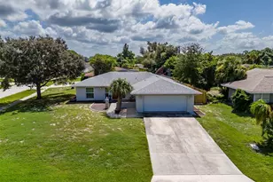 6711 Conetta Dr, Sarasota, FL 34243 - Photo 28