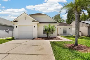 9063 Dixiana Villa Cir, Tampa, FL 33635 - Photo 2