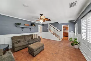 404 Clarissa Dr, Brandon, FL 33511 - Photo 10