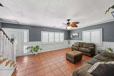 404 Clarissa Drive, Brandon, FL 33511 - Photo 8