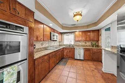 404 Clarissa Drive, Brandon, FL 33511 - Photo 18