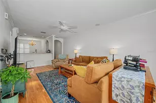 4909 Elizabeth Anne Cir, Tampa, FL 33616 - Photo 12