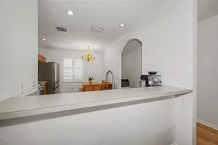 4909 Elizabeth Anne Cir, Tampa, FL 33616 - Photo 8