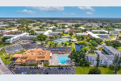 2449 Columbia Drive #17, Clearwater, FL 33763 - Photo 4