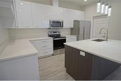 4102 N Thatcher Avenue #B, Tampa, FL 33614 - Photo 4