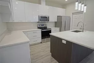 4102 N Thatcher Ave, Tampa, FL 33614 - Photo 4