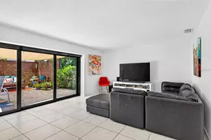 114 12th St, Belleair Beach, FL 33786 - Photo 12