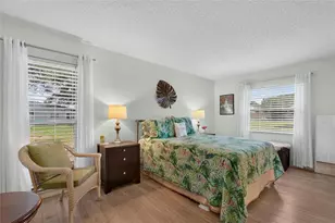 401 De Grasse Pl, Sun City Center, FL 33573 - Photo 18