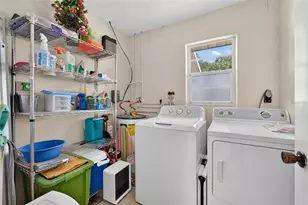 401 De Grasse Pl, Sun City Center, FL 33573 - Photo 26
