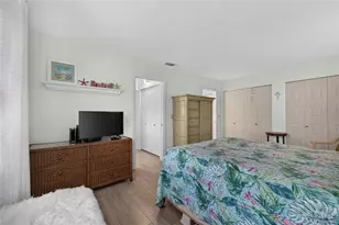 401 De Grasse Pl, Sun City Center, FL 33573 - Photo 20