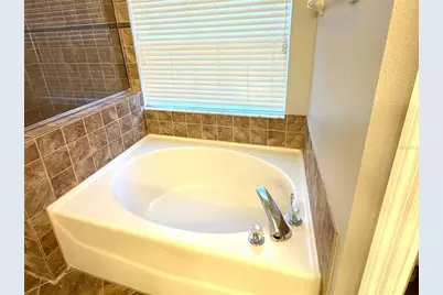 2617 Allwood Avenue, Valrico, FL 33596 - Photo 16