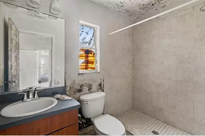 2603 W Henry Avenue, Tampa, FL 33614 - Photo 12