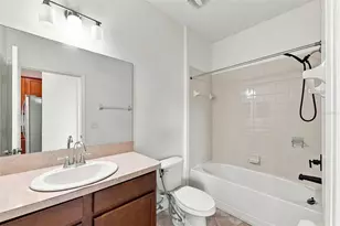 31141 Claridge Pl, Wesley Chapel, FL 33543 - Photo 26