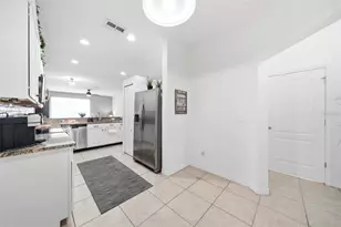 9484 Trumpet Vine Loop, Trinity, FL 34655 - Photo 6