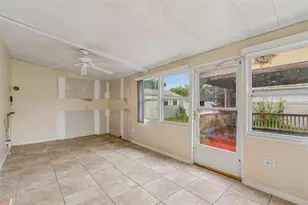 38621 North Ave, Zephyrhills, FL 33542 - Photo 18