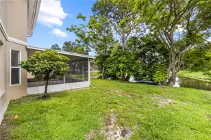 9808 Long Meadow Dr, Tampa, FL 33615 - Photo 44