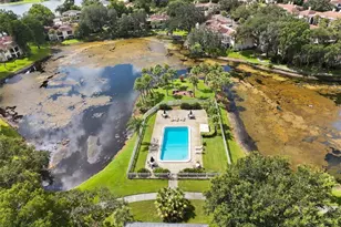 10315 Carrollwood Ln, Tampa, FL 33618 - Photo 38