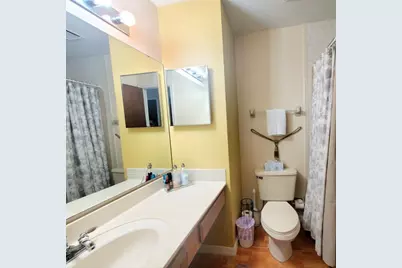 8724 Cobbler Place, Tampa, FL 33615 - Photo 6