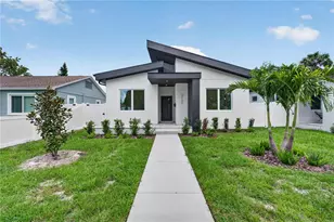 3121 Queen St N, Saint Petersburg, FL 33713 - Photo 2
