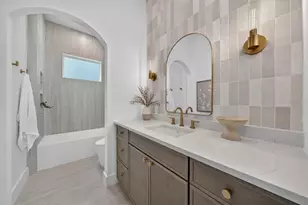 3121 Queen St N, Saint Petersburg, FL 33713 - Photo 6