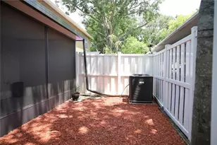 7107 Hernando Ct, Tampa, FL 33615 - Photo 4