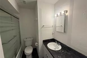 7210 N Manhattan Ave, Tampa, FL 33614 - Photo 8