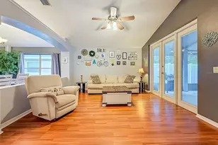 5720 Hawklake Rd, Lithia, FL 33547 - Photo 24