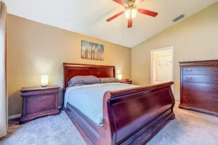 5720 Hawklake Rd, Lithia, FL 33547 - Photo 34