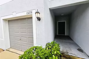 13251 Dupree Hills Pl, Riverview, FL 33579 - Photo 2