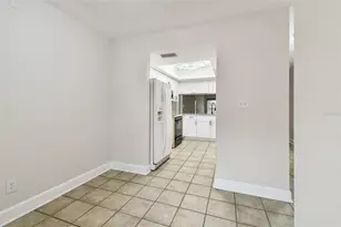 4800 Brittany Dr S, Saint Petersburg, FL 33715 - Photo 6