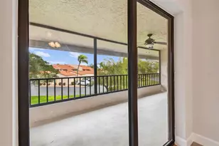 4800 Brittany Dr S, Saint Petersburg, FL 33715 - Photo 42