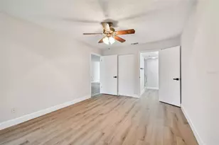 4800 Brittany Dr S, Saint Petersburg, FL 33715 - Photo 40