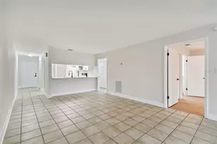 4800 Brittany Dr S, Saint Petersburg, FL 33715 - Photo 22
