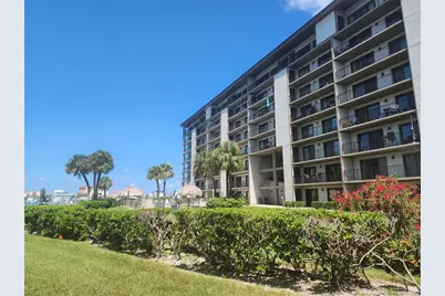 650 Island Way #302, Clearwater, FL 33767 - Photo 1