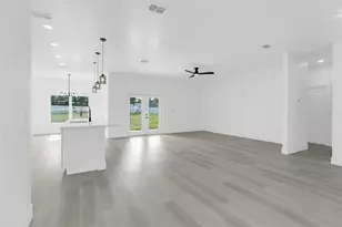 8181 Nittany Rd, Weeki Wachee, FL 34613 - Photo 18
