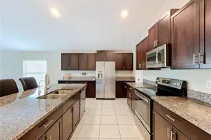 1565 Colding Dr, Ruskin, FL 33570 - Photo 10