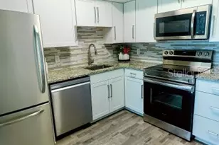 2256 Spanish Dr, Clearwater, FL 33763 - Photo 8