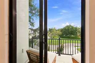 3610 S Renellie Dr, Tampa, FL 33629 - Photo 50