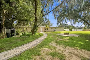 5106 Thonotosassa Rd, Plant City, FL 33565 - Photo 42