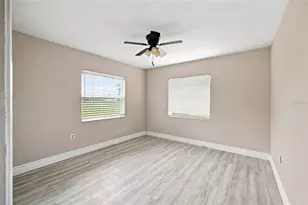 5106 Thonotosassa Rd, Plant City, FL 33565 - Photo 20