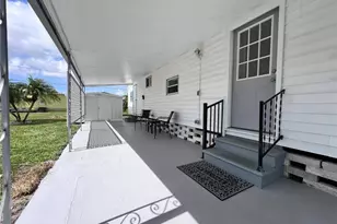 12674 Seminole Blvd, Largo, FL 33778 - Photo 4