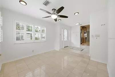 2512 W Kansas Avenue, Tampa, FL 33629 - Photo 2