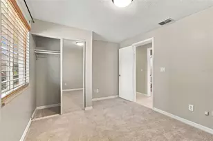 373 Foxcroft Dr E, Palm Harbor, FL 34683 - Photo 24