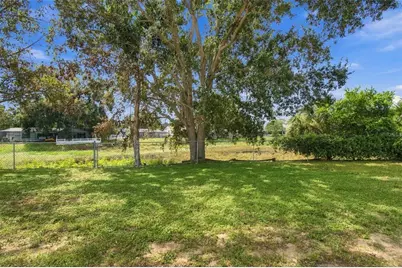 373 Foxcroft Drive E, Palm Harbor, FL 34683 - Photo 44