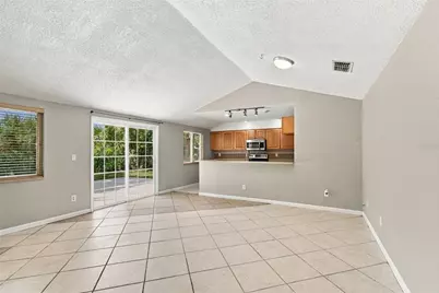 373 Foxcroft Drive E, Palm Harbor, FL 34683 - Photo 12