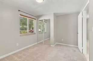 373 Foxcroft Dr E, Palm Harbor, FL 34683 - Photo 24